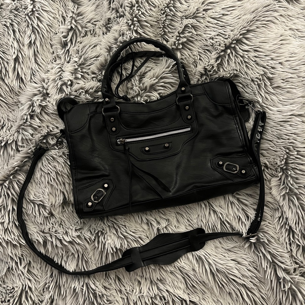 Black Purse